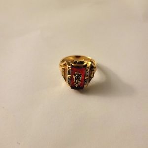 Balfour 1962 10k class ring